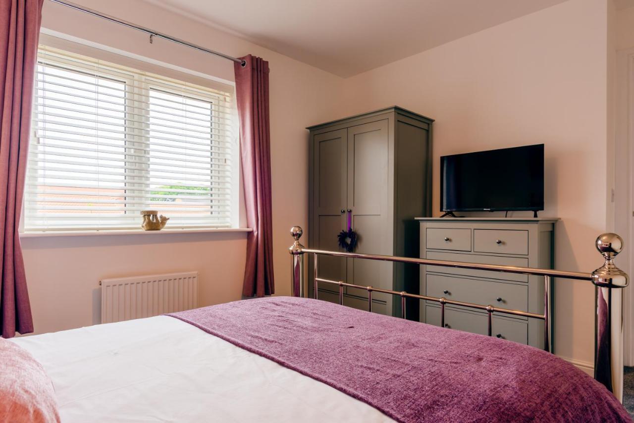 Oakley - Large, Elegant, Dog Friendly & Parking Whitby Exterior foto